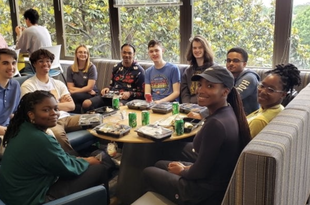 REU Physics Frontiers Lunch and Learn Seminar 2022